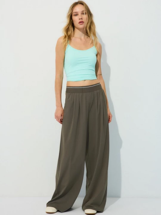 Obrázek produktu Stradivarius Palazzo Kalhoty Jogger S Elastickým Pasem Brown
