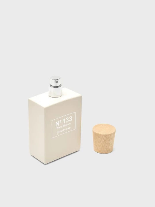 Obrázek produktu Stradivarius Pretty Blossom Č. 133 Ecru