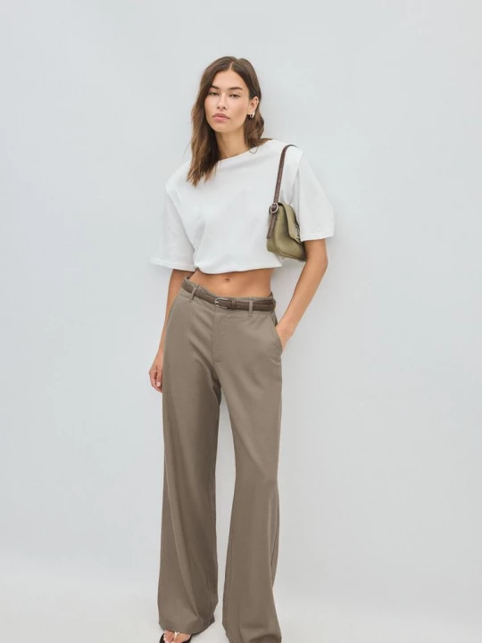 Obrázek produktu Stradivarius Rovné Kalhoty S Páskem A Efektem Lnu Brown