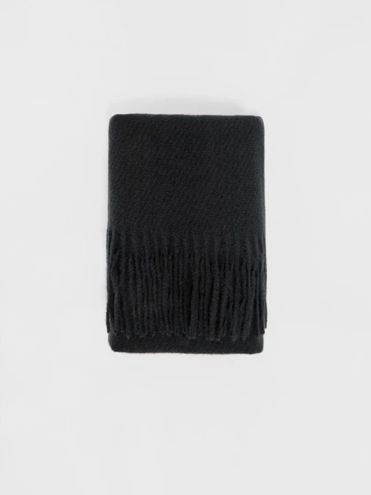 Obrázek produktu Stradivarius Šála Z Česaným Povrchem Black