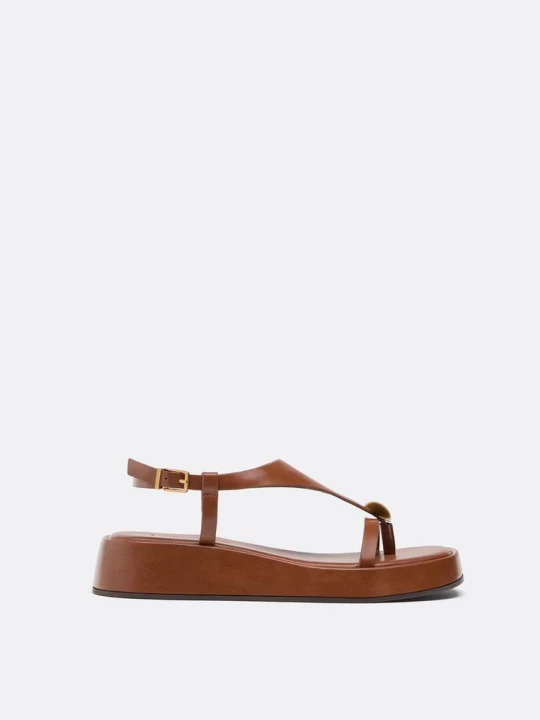 Obrázek produktu Stradivarius Sandály Na Platformě S Detailem Hnědá