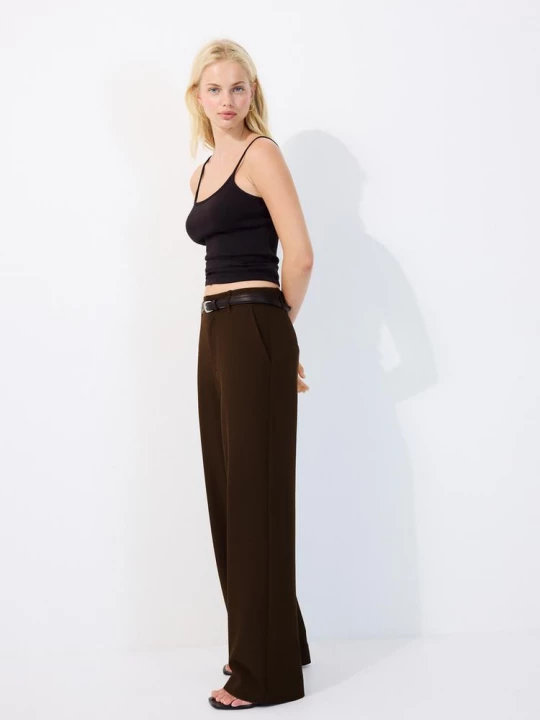 Obrázek produktu Stradivarius Splývavé Rovné Kalhoty S Páskem Brown