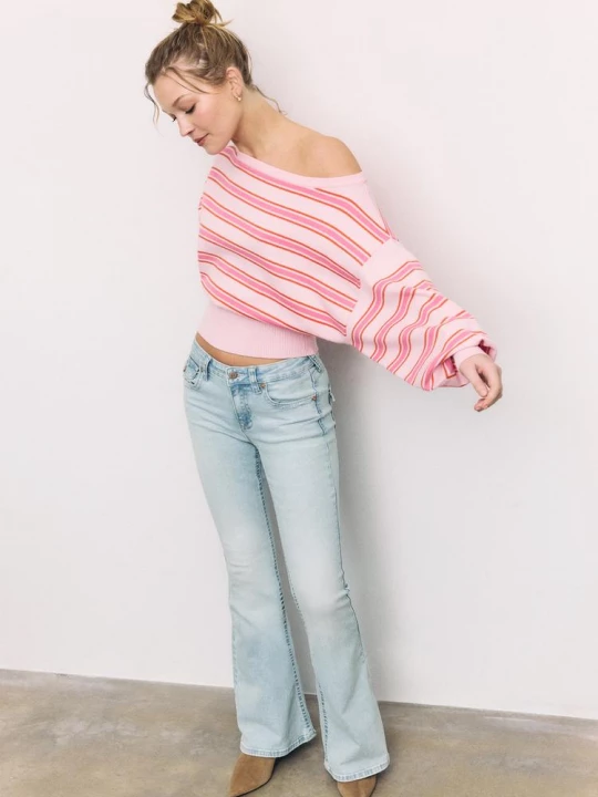 Obrázek produktu Stradivarius Svetr Asymetrickým Žebrovaným Lemem Pastel Pink