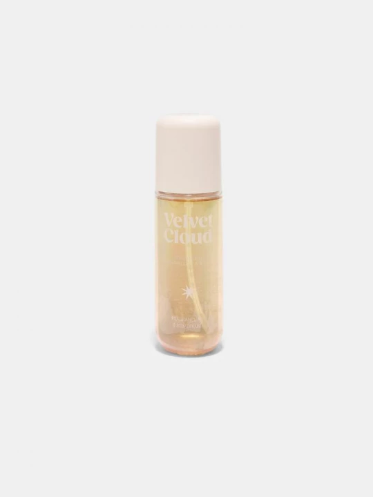 Obrázek produktu Stradivarius Tělový Sprej Velvet Cloud 120 Ml Pastel Pink
