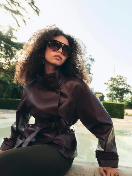 Obrázek produktu Stradivarius Trenčkot S Vysokým Límcem A Imitací Kůže Purpurová