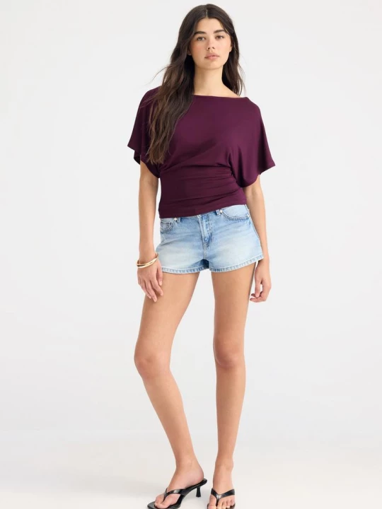 Obrázek produktu Stradivarius Tričko S Lodičkovým Výstřihem A Krátkým Rukávem Purple