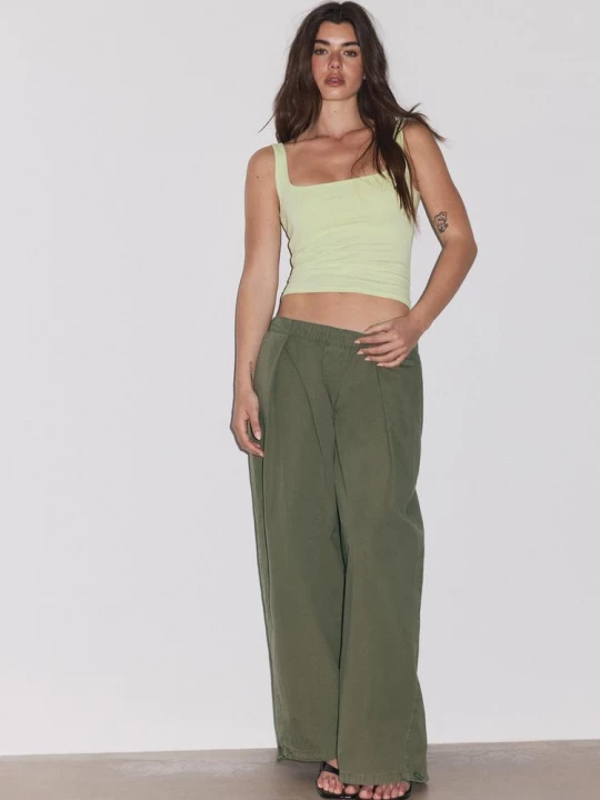 Obrázek produktu Stradivarius Tričko S Širokými Ramínky Green