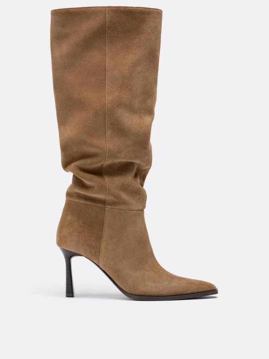 Obrázek produktu Stradivarius Vysoké Slouchy Kožené Kozačky Na Tenkém Podpatku Béžová