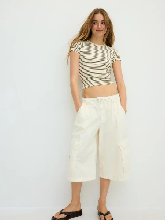 Obrázek produktu Stradivarius Základní Slim Tričko S Pruhy Pastel Yellow
