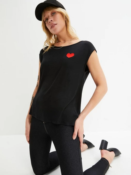 Obrázek produktu T-shirt z dłuższym tyłem, z lejącej mieszanki wiskozy BonPrix czarny