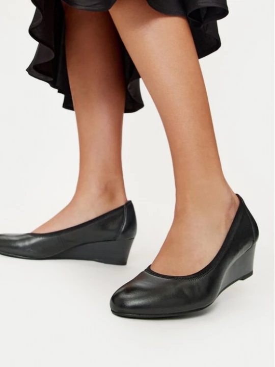 Obrázek produktu Tamaris Polobotky 1-22320-42 Černá