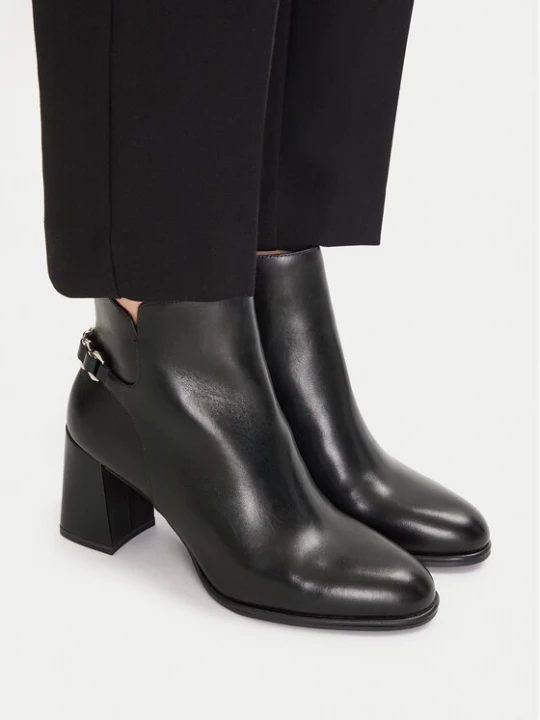 Obrázek produktu Tamaris Polokozačky 1-25346-45 Černá