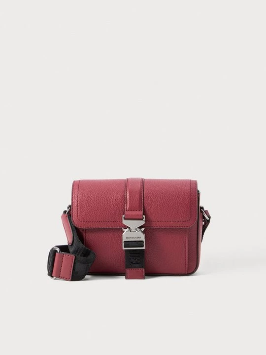 Obrázek produktu Taška s příčným popruhem Michael Kors tmavě červená