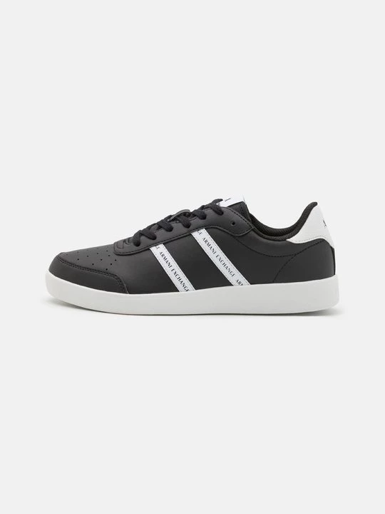 Obrázek produktu Tenisky Armani Exchange černá