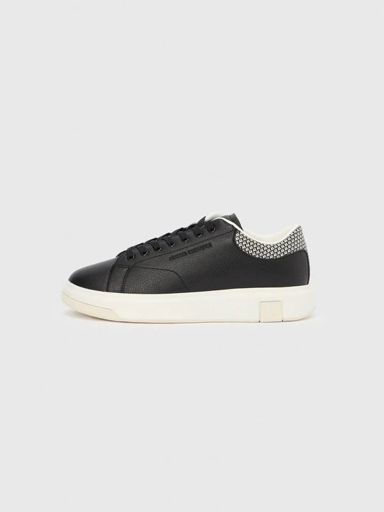 Obrázek produktu Tenisky Armani Exchange černá