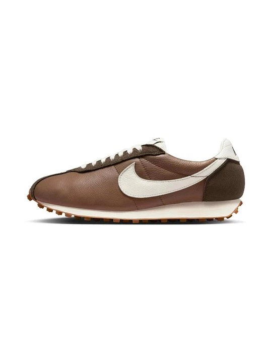 Obrázek produktu Tenisky Nike hnědá