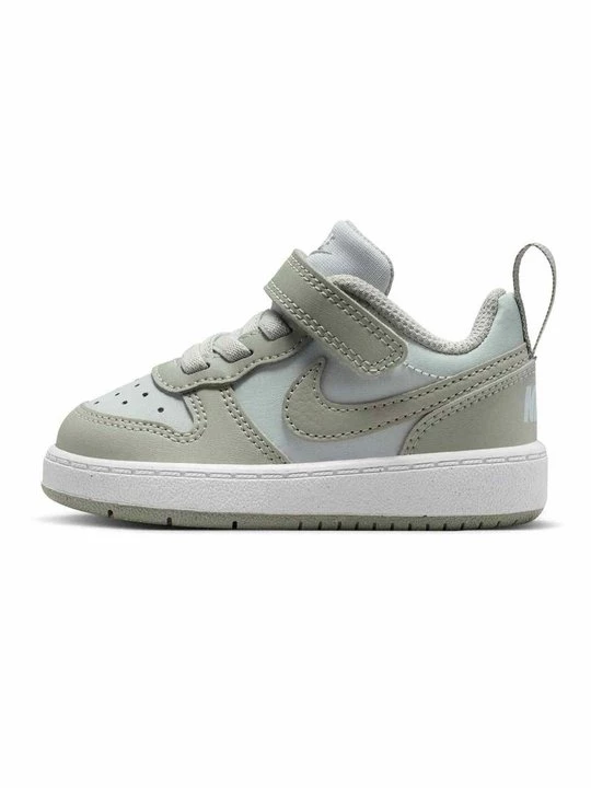 Obrázek produktu Tenisky Nike stříbrná barva