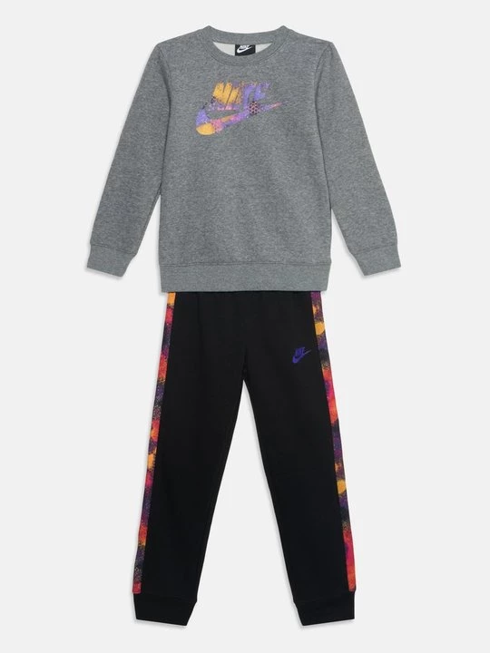 Obrázek produktu Tepláková souprava Nike