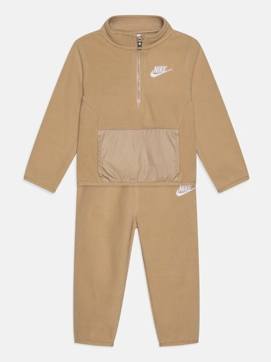 Obrázek produktu Tepláková souprava Nike béžová