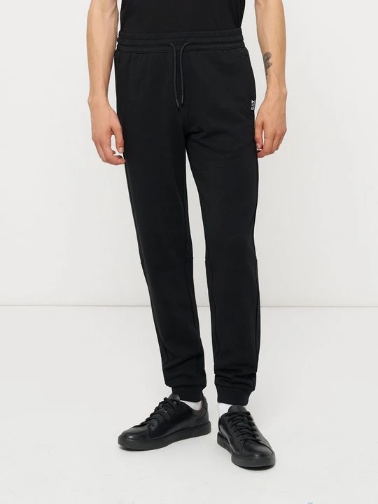 Obrázek produktu Teplákové kalhoty EA7 Emporio Armani černá