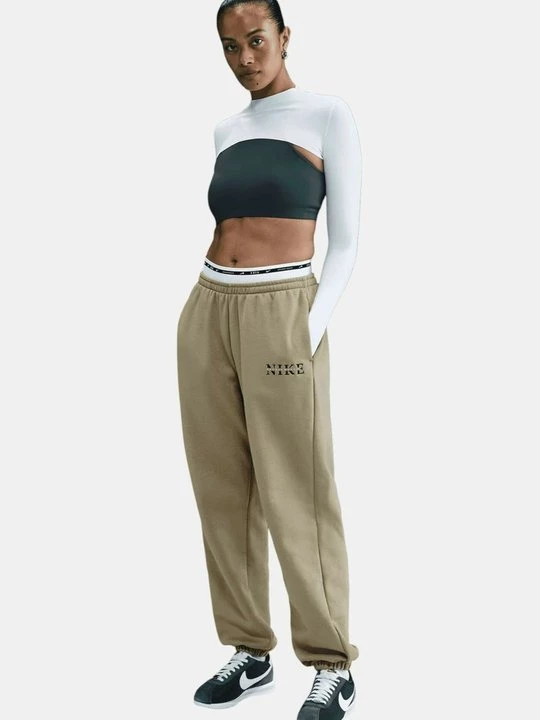 Obrázek produktu Teplákové kalhoty Nike béžová