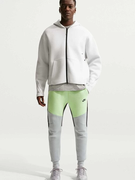 Obrázek produktu Teplákové kalhoty Nike světle zelená