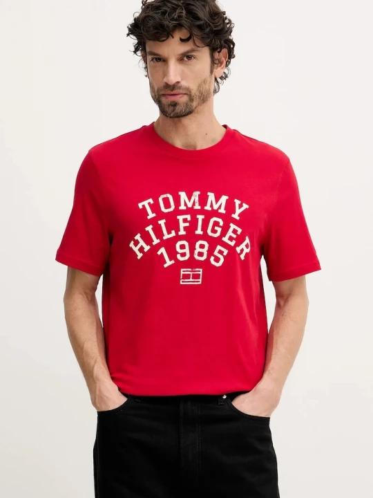 Obrázek produktu Tommy Hilfiger Bavlněné tričko Tommy Hilfiger červená