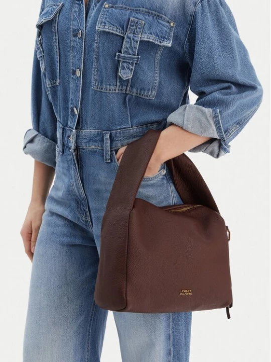 Obrázek produktu Tommy Hilfiger Kabelka City Leather Shoulder Bag AW0AW18152 Hnědá