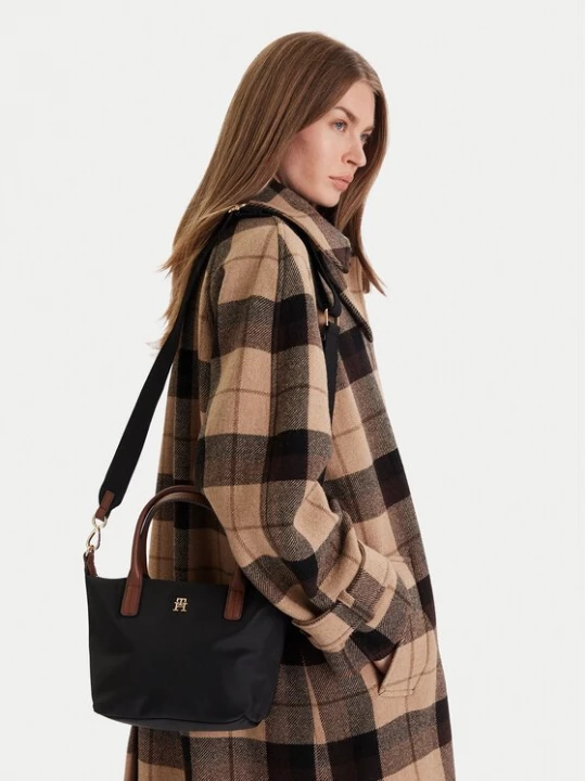 Obrázek produktu Tommy Hilfiger Kabelka Popette Mini Tote AW0AW17709 Černá