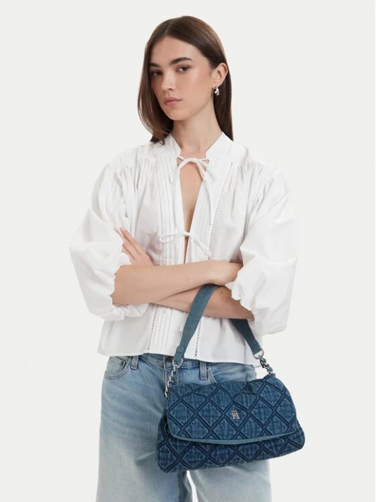 Obrázek produktu Tommy Hilfiger Kabelka Th Feminine Shoulder Bag Denim AW0AW18865 Modrá