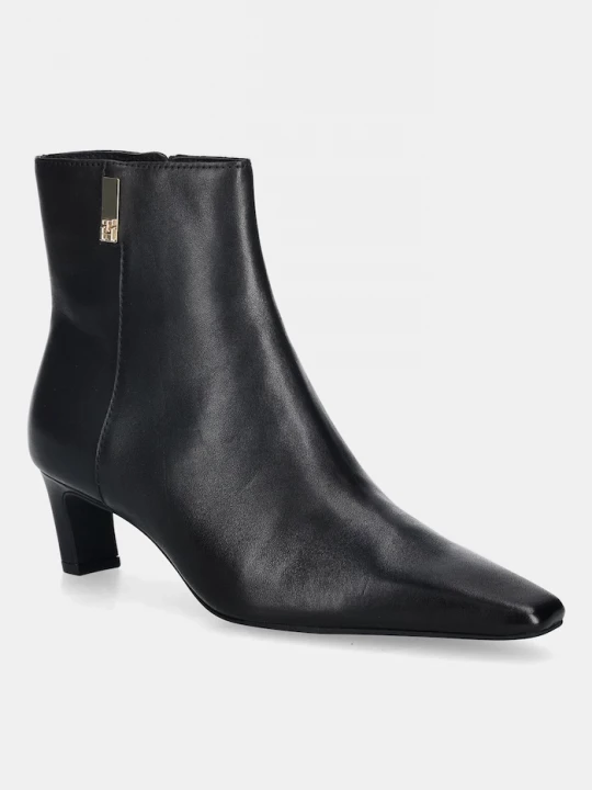 Obrázek produktu Tommy Hilfiger Kožené kotníkové boty Tommy Hilfiger SQUARE TOE KITTEN BOOTIE černá
