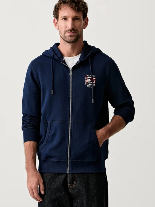 Obrázek produktu Tommy Hilfiger mikina s kapucí pánská bavlněná námořnická modř