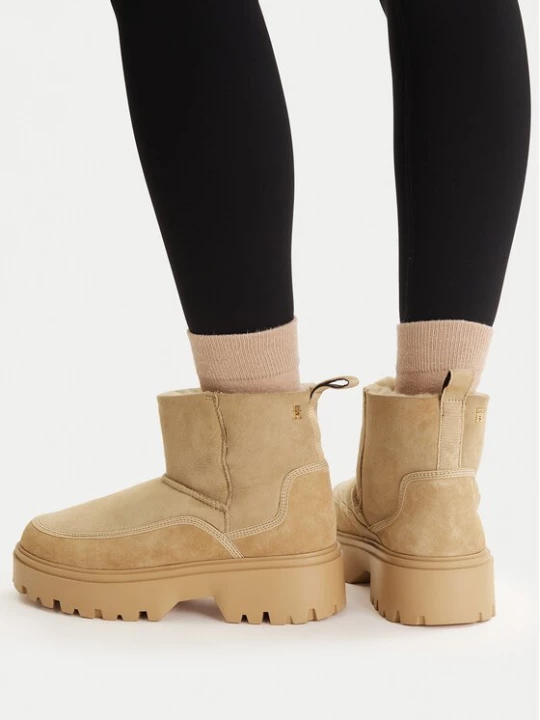 Obrázek produktu Tommy Hilfiger Sněhule Real Shearling Pullon FW0FW08997 Béžová