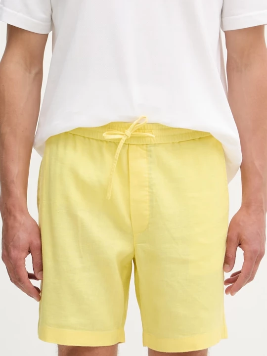 Obrázek produktu Tommy Hilfiger šortky pánské se lnem žlutá