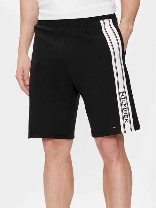 Obrázek produktu Tommy Hilfiger Sportovní kraťasy UM0UM03200 Černá Regular Fit