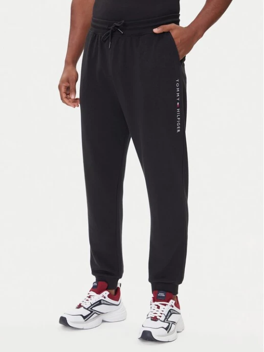 Obrázek produktu Tommy Hilfiger Teplákové kalhoty UM0UM03664 Černá Regular Fit