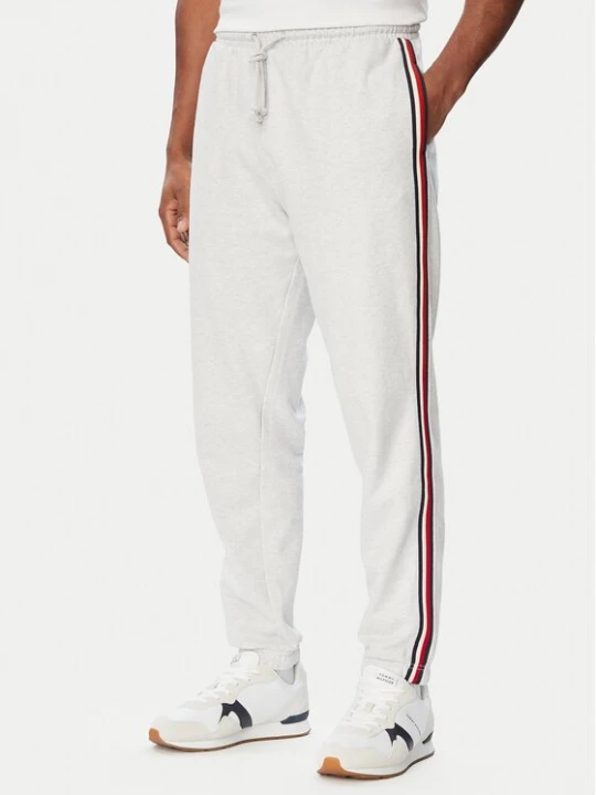 Obrázek produktu Tommy Hilfiger Teplákové kalhoty UM0UM03944 Světle šedá Regular Fit