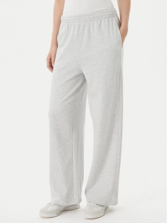 Obrázek produktu Tommy Hilfiger Teplákové kalhoty UW0UW06180 Šedá Wide Leg