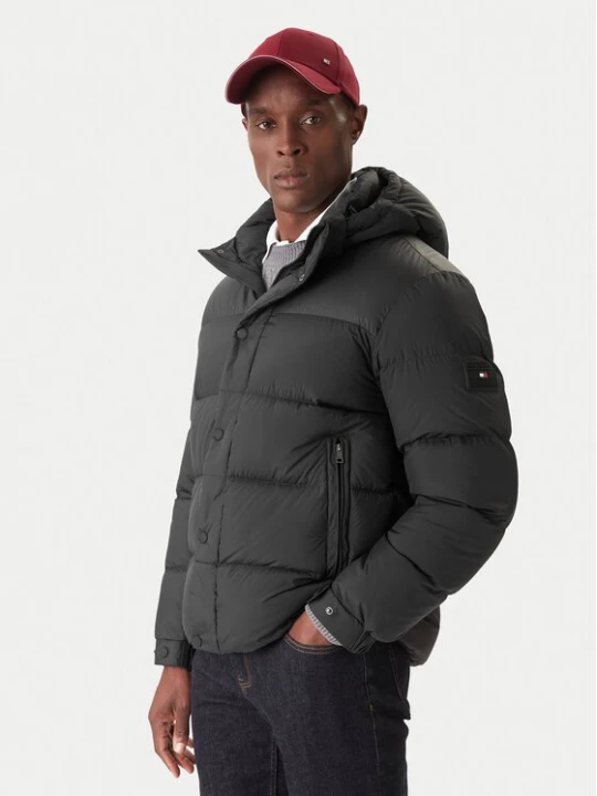 Obrázek produktu Tommy Hilfiger Vatovaná bunda MW0MW36569 Černá Regular Fit