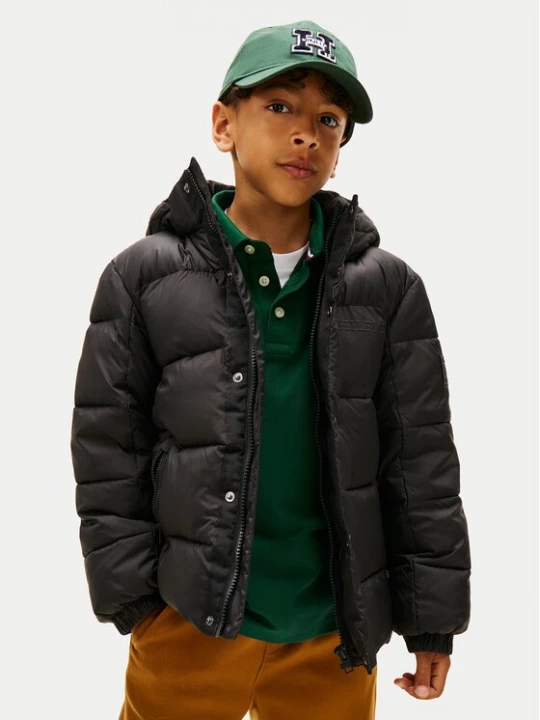 Obrázek produktu Tommy Hilfiger Zimní bunda KB0KB10093 D Černá Regular Fit