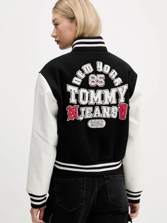 Obrázek produktu Tommy Jeans Bomber bunda s vlnou Tommy Jeans černá
