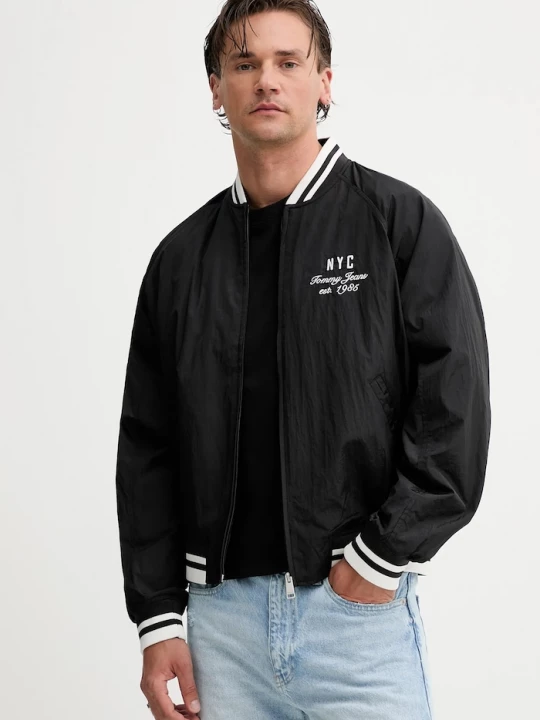 Obrázek produktu Tommy Jeans Bomber bunda Tommy Jeans černá
