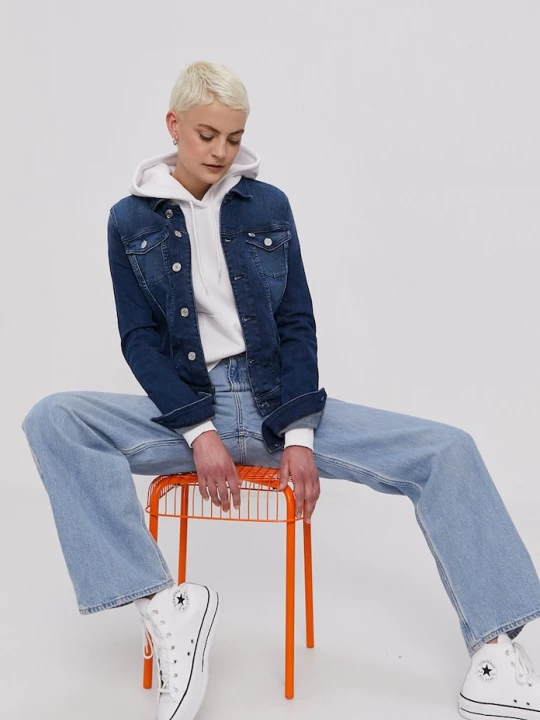Obrázek produktu Tommy Jeans Džínová bunda námořnická modř