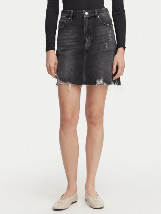 Obrázek produktu Tommy Jeans Džínová sukně DW0DW22715 Černá Mom Fit