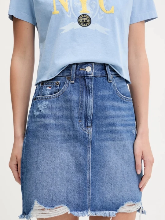Obrázek produktu Tommy Jeans Džínová sukně Tommy Jeans modrá