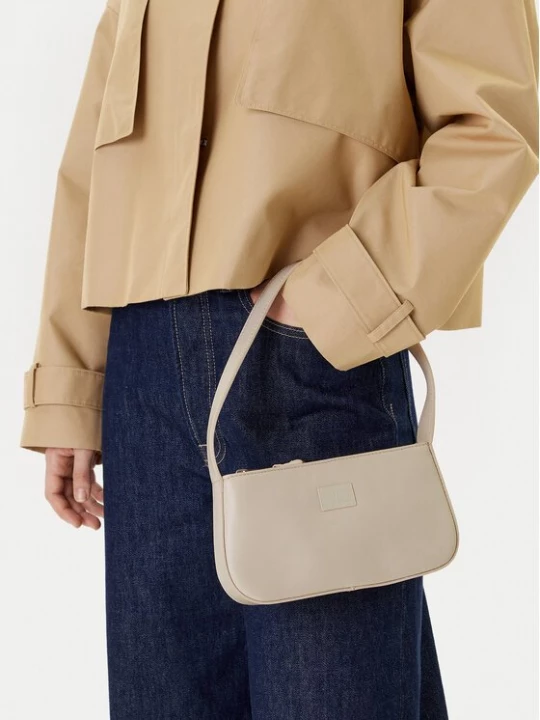 Obrázek produktu Tommy Jeans Kabelka Tjw Ess Must Shoulder Bag AW0AW16966 Béžová