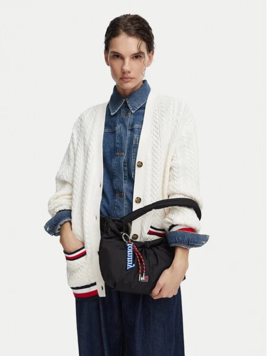 Obrázek produktu Tommy Jeans Kabelka Tjw Icon Charms Shoulder Bag AW0AW18780 Černá