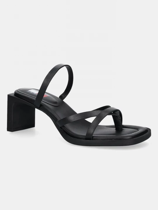 Obrázek produktu Tommy Jeans Kožené žabky Tommy Jeans THE SOHO SANDAL černá