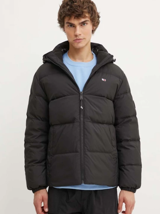 Obrázek produktu Tommy Jeans péřová bunda pánská černá