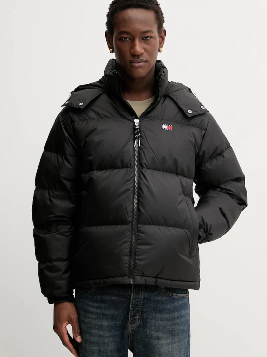 Obrázek produktu Tommy Jeans Péřová bunda Tommy Jeans černá